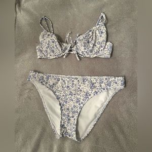 Hollister blue flower bikini